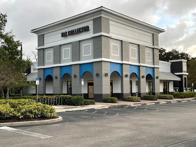 Florida DMV tag office where drivers need proof of auto insurance